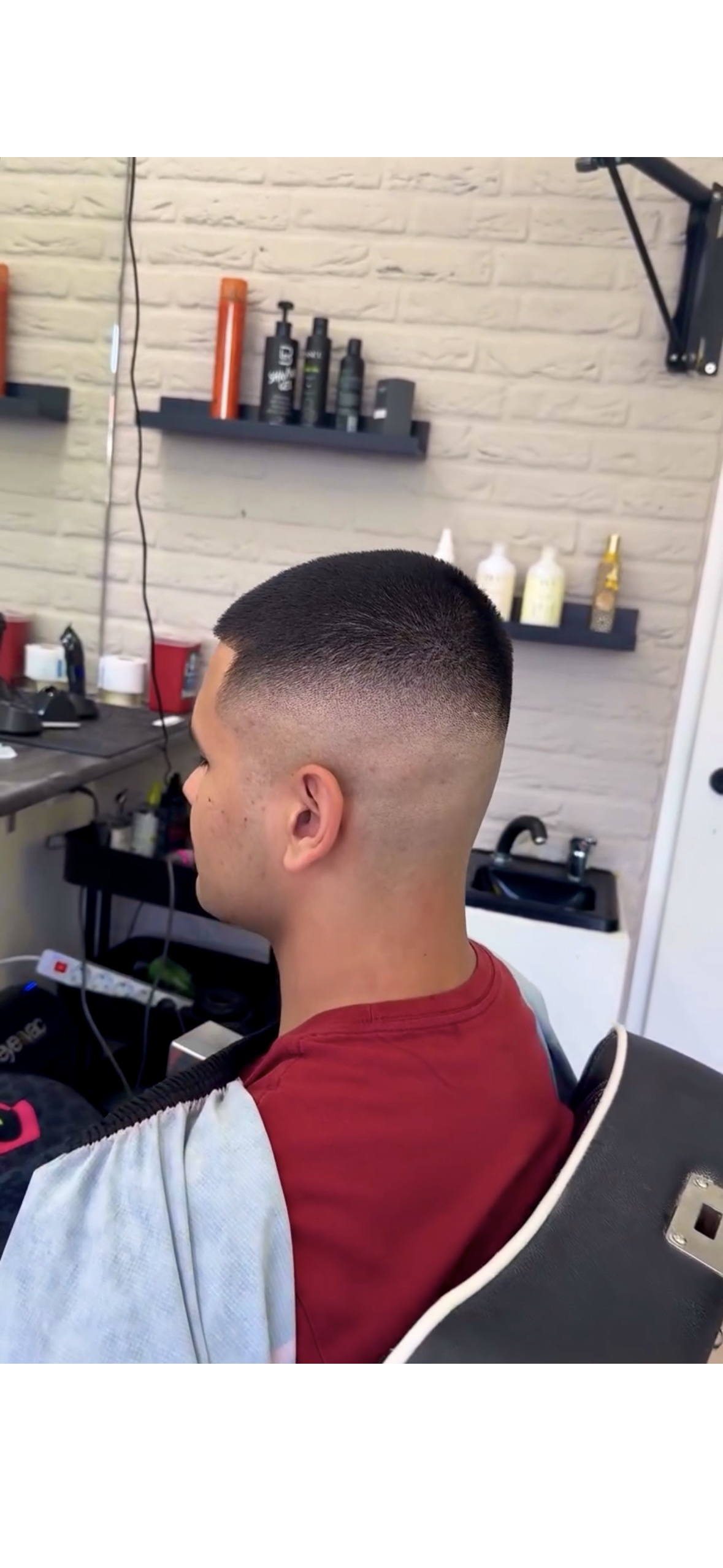 Barber aan het werk